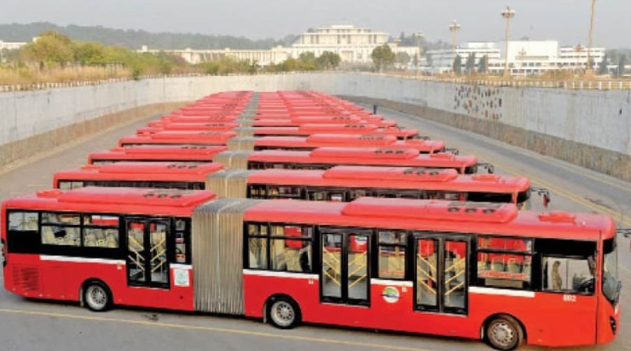 CM Punjab Announces Hybrid Buses for Lahore